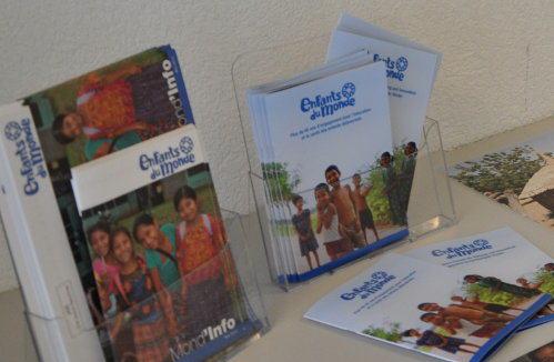 Stand d'Enfants du Monde